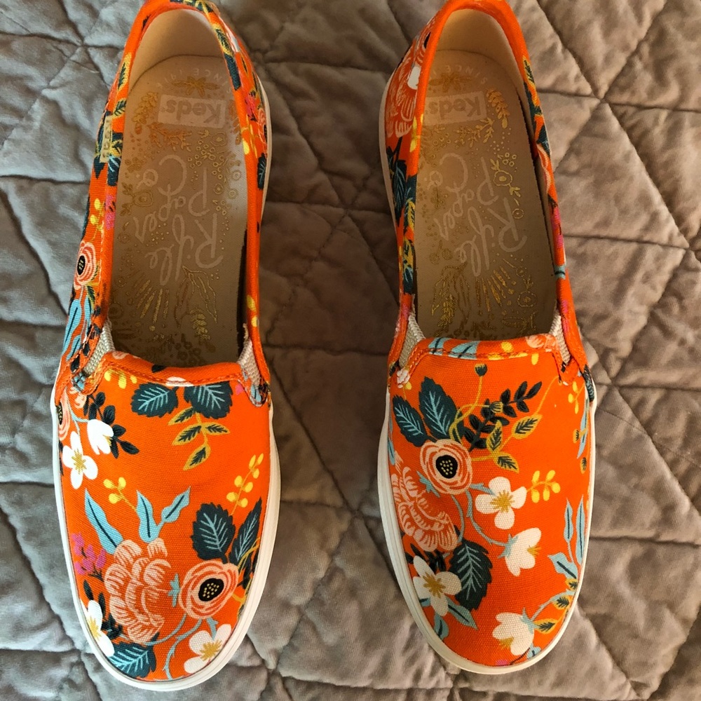 Paper Rifle Co x Keds floral sneaker NWOT 6.5